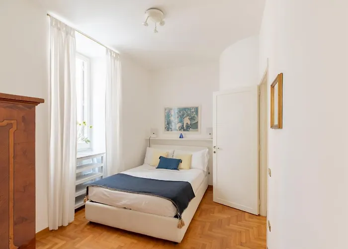 Iflat Red Apartament *